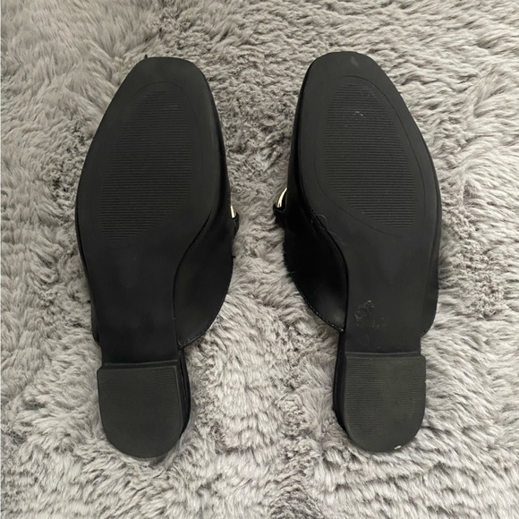 XOXO Black Slides - Picture 2 of 3